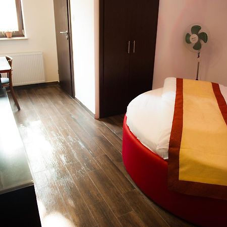 Budapest Garden Hotel بودابست المظهر الخارجي الصورة
