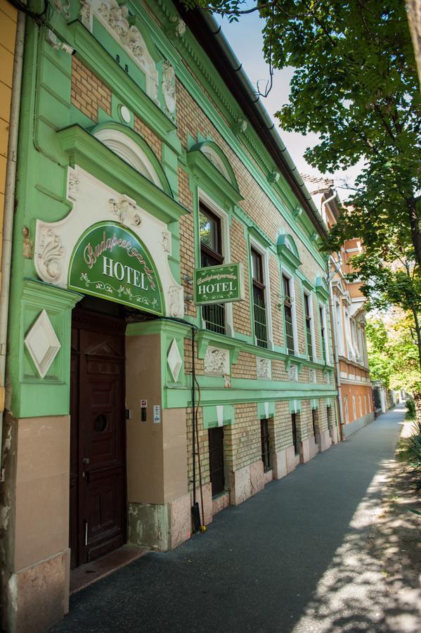 Budapest Garden Hotel بودابست المظهر الخارجي الصورة